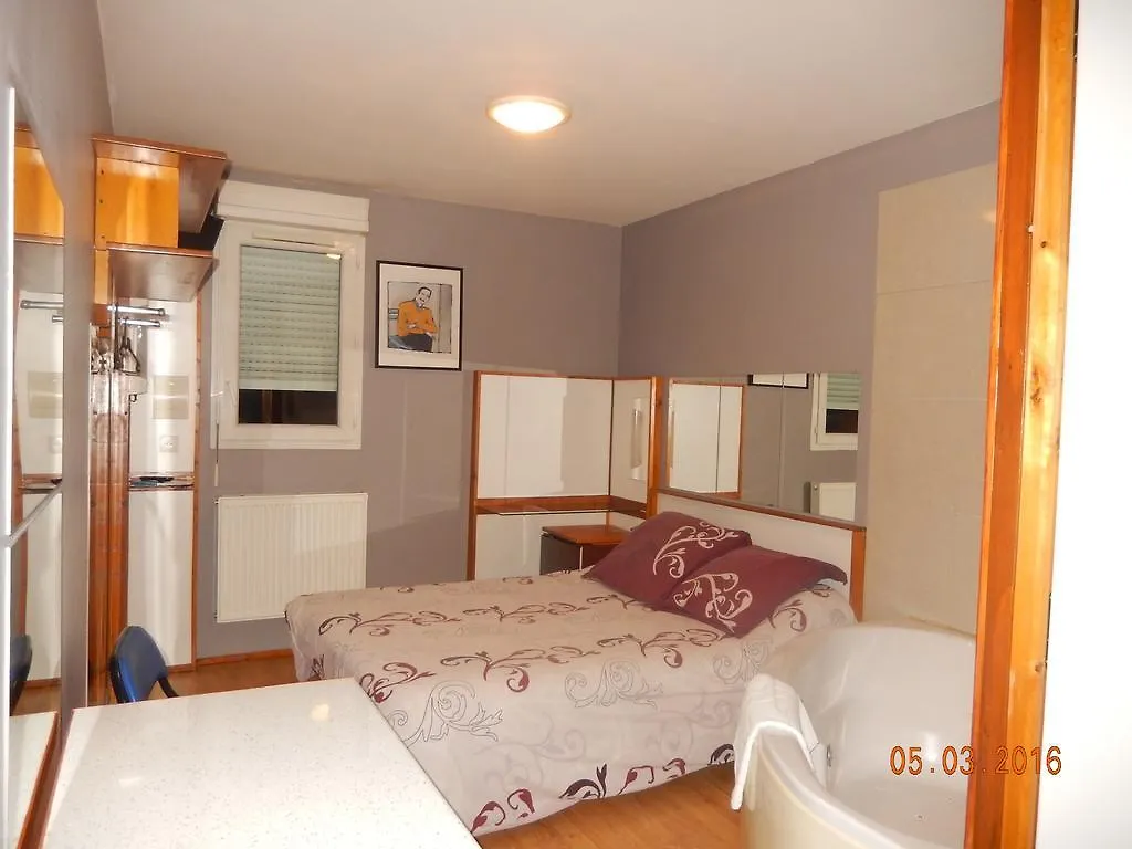Hotel Eco Logis Espace Bellevue Semeac